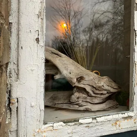 Nyaraló Pfarrhaus *