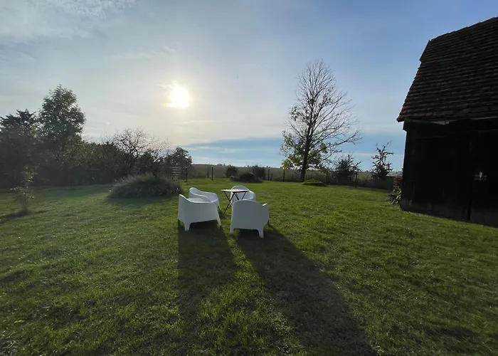 Pfarrhaus بيت للعطل *